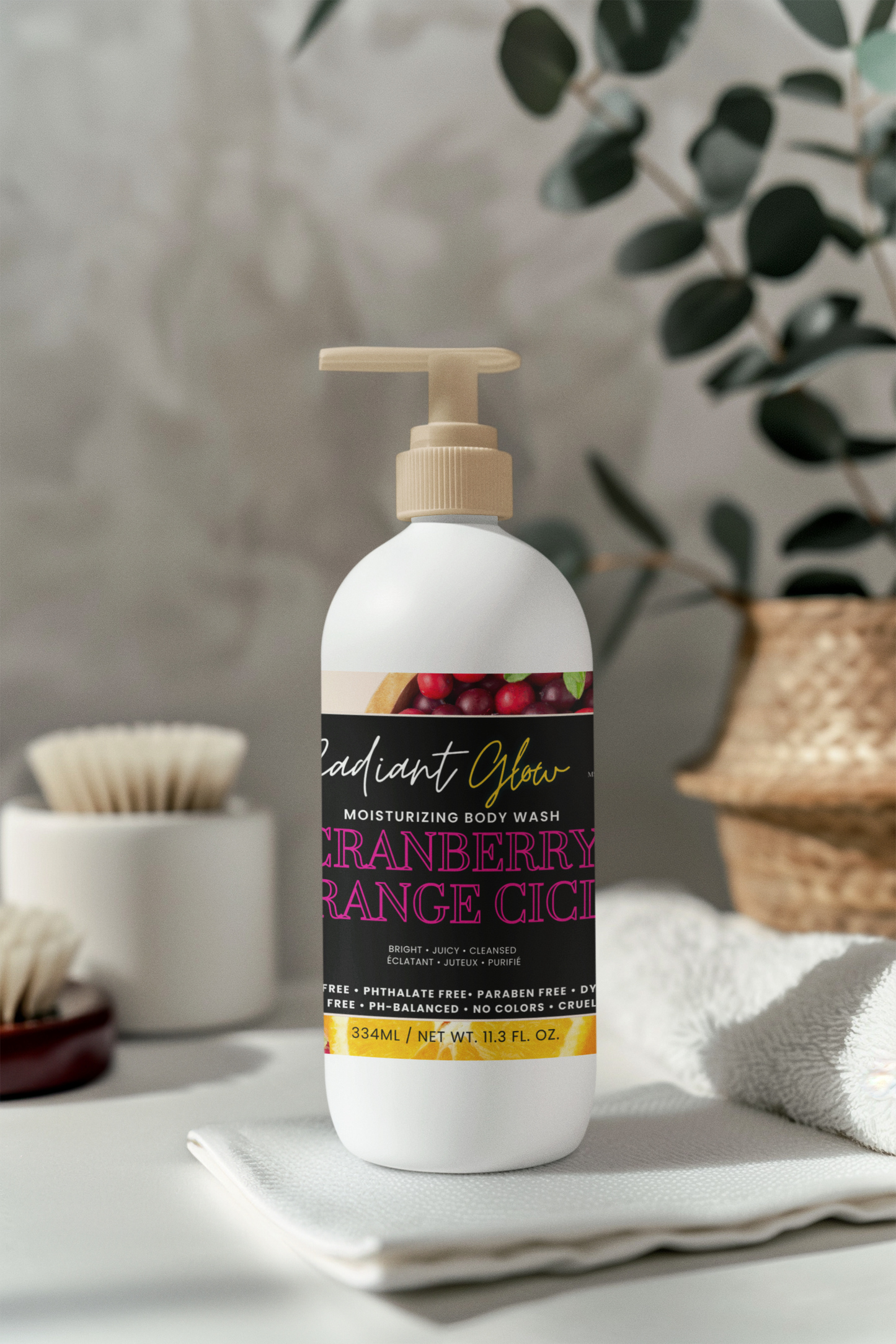 NEW! Cranberry Orange Circle Radiant Glow Moisturizing Body Wash- 12oz